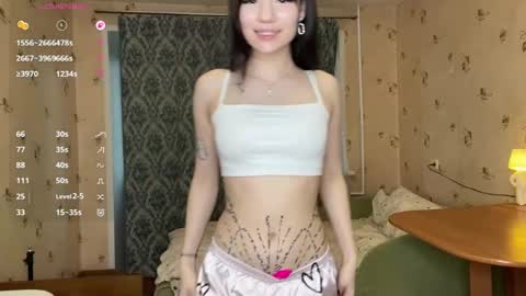 Lira online show from 04-10-26, 03:39