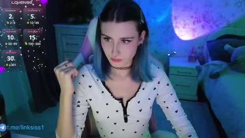 Snapshot of linksiss chatting on 12-14-25, 08:02 linksiss online show from 12-14-25, 08:02