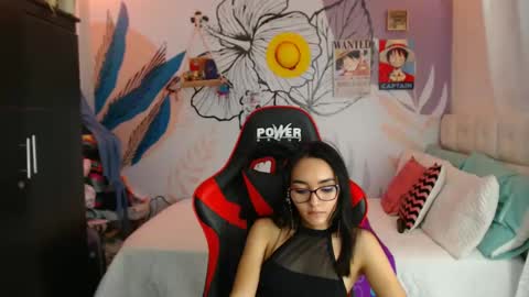 LinzyBaner online show from 02-18-25, 11:08