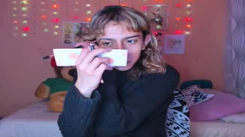 Lio Rouse online show from 01-08-26, 04:04