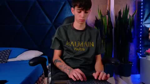 LION FOSTER online show from 10-23-25, 12:04