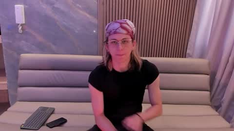 Lior evan online show from 11-22-25, 11:42