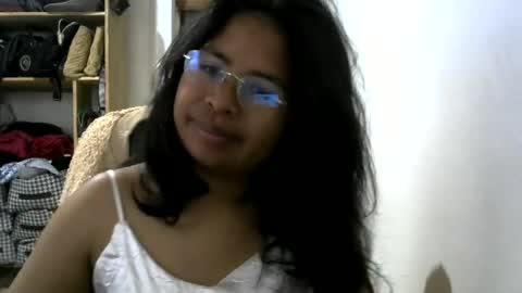 liora online show from 07-27-26, 04:30