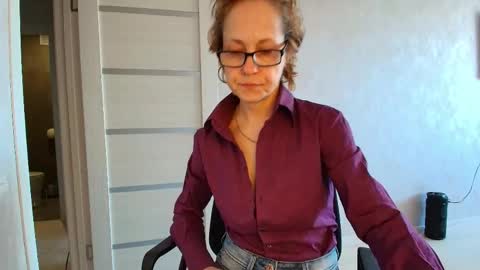 Snapshot of lioraweiss chatting on 05-05-26, 07:16 Liora Weiss online show from 05-05-26, 07:16