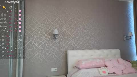 Liory online show from 04-27-26, 09:40