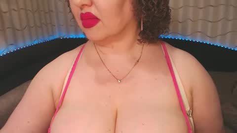 LIpsAddiction online show from 12-17-24, 10:43