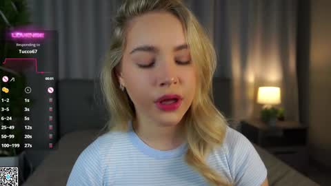 Amelia online show from 01-10-25, 01:10