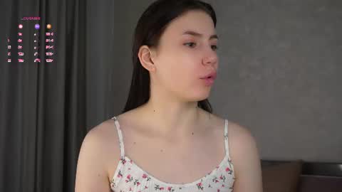 Snapshot of lipswithsmileonthem chatting on 06-15-26, 01:41 Amelia online show from 06-15-26, 01:41