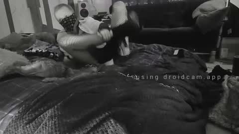 Snapshot of liquid_sky_ chatting on 10-11-25, 05:17 liquid_sky_ online show from 10-11-25, 05:17