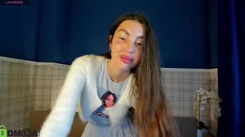 Lira revery online show from 11-15-25, 01:03