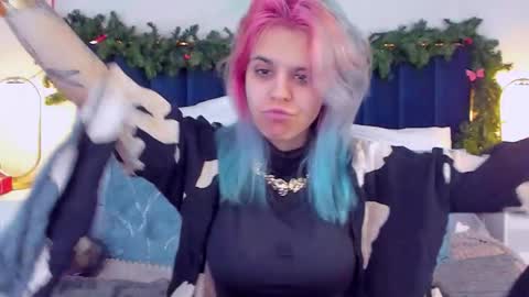 hello Ill be waiting for you during these hours tue 10am-5pm wed 3am-5pm thu 3am-5pm fri 3am-10am sat 10am-5pm sun 3am-1GMT online show from 01-15-26, 03:11