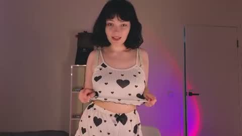 lirara online show from 06-30-26, 01:45