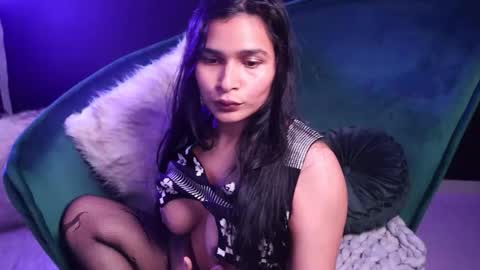 Lire online show from 10-10-25, 04:11