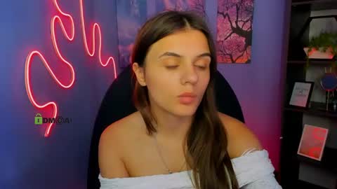 Lisa online show from 06-25-26, 03:27