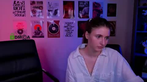 Lisa online show from 07-08-26, 09:25