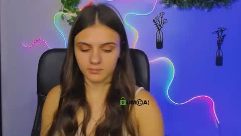 Lisa online show from 07-13-26, 09:34