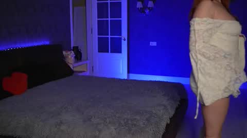 Snapshot of lisa_elfy chatting on 03-09-26, 03:38 lisa_elfy online show from 03-09-26, 03:38