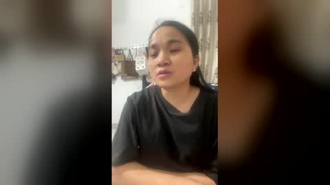 lisa_hanw online show from 04-24-26, 03:25