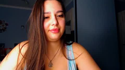 Snapshot of lisa_lady_golden chatting on 10-01-25, 09:32 lisa_lady_golden online show from 10-01-25, 09:32