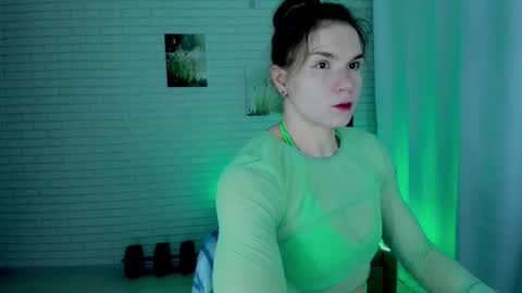 Snapshot of lisa_ree_ chatting on 12-13-25, 08:47 lisa online show from 12-13-25, 08:47