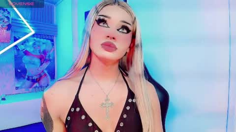 lisa_sparkleee online show from 04-11-26, 12:37