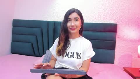 lisa white  online show from 01-10-26, 04:14