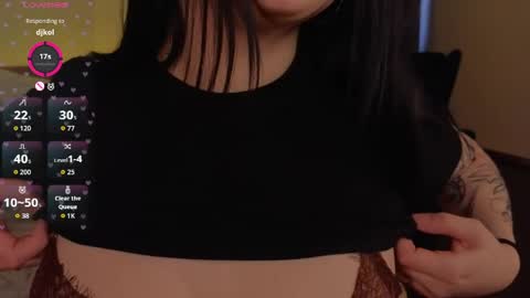 Snapshot of lisaaaliss chatting on 05-11-26, 10:21 lisaaaliss online show from 05-11-26, 10:21