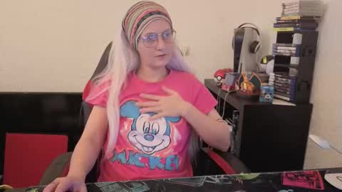 Lisa and Thomas online show from 03-16-26, 01:26