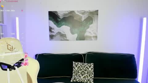 Lisa online show from 04-17-26, 07:55