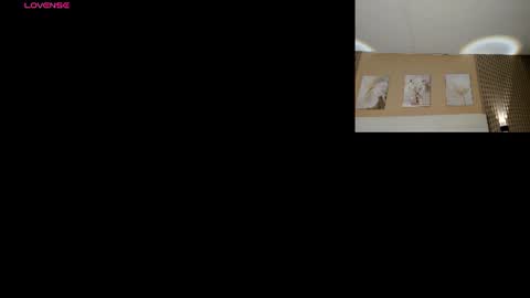 Snapshot of lisalain chatting on 07-24-26, 12:03 lisa online show from 07-24-26, 12:03