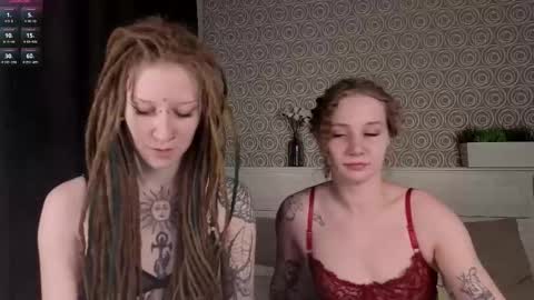 Hello our names are Kate and Alice this is our first day here. online show from 02-13-26, 01:45