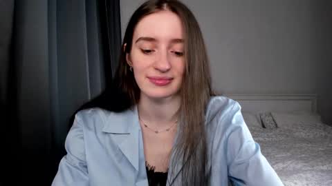 Snapshot of lisawoo chatting on 02-12-25, 07:45 Lisa online show from 02-12-25, 07:45