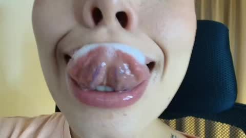 Lisbet online show from 04-24-26, 10:56