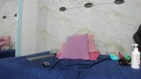 Snapshot of lissa_harris_ chatting on 12-28-24, 06:06 Lisa online show from 12-28-24, 06:06