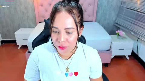 L I S S A  online show from 04-22-26, 03:53