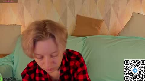 Lissa online show from 07-16-26, 01:44