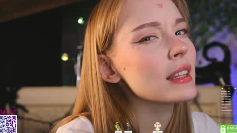 your Liza again. Next stream Dec. 1  at 2 or 3  GMT online show from 11-04-25, 05:39