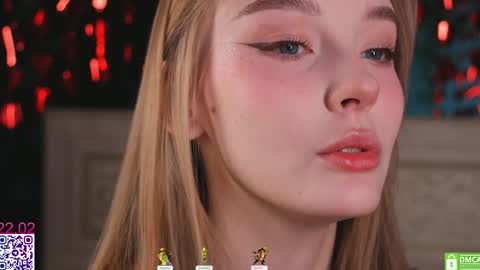 your Liza again. Next stream Dec. 1  at 2 or 3  GMT online show from 02-22-26, 08:13