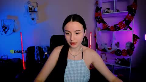 lissa_night online show from 10-24-25, 08:55