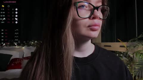 Snapshot of lissa_rose chatting on 12-11-24, 04:53 lissa_rose online show from 12-11-24, 04:53