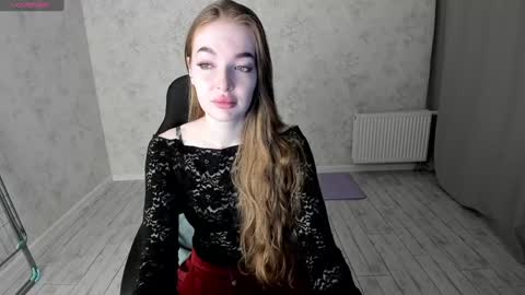 Lissa online show from 01-27-25, 01:16