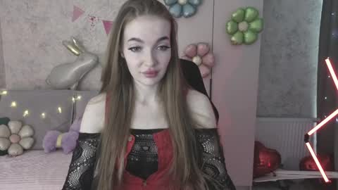 Lissa online show from 04-01-26, 04:24