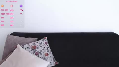 Liseth online show from 03-22-26, 05:27