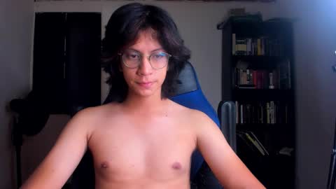 Snapshot of literateboy chatting on 03-16-26, 01:33 Literateboy online show from 03-16-26, 01:33