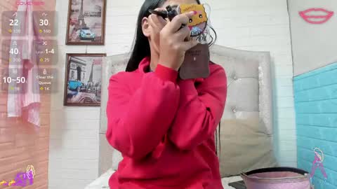 VANESSA online show from 05-06-26, 12:54
