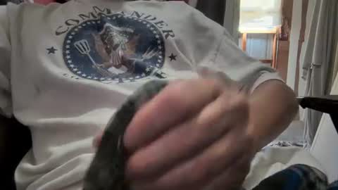Snapshot of littethere chatting on 07-12-26, 02:52 Littlethere online show from 07-12-26, 02:52