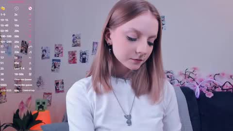 Bella online show from 04-18-26, 07:23