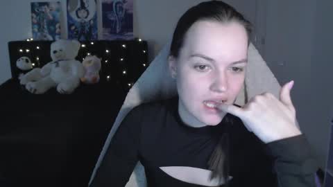 little__flowers online show from 03-20-26, 09:03