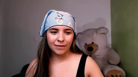Snapshot of little__samantha_ chatting on 07-23-26, 01:58 Samantha. online show from 07-23-26, 01:58