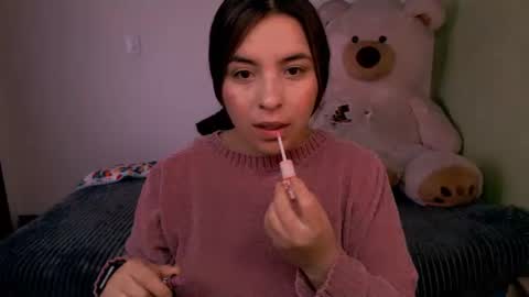 Snapshot of little__samantha_ chatting on 07-26-26, 01:18 Samantha. online show from 07-26-26, 01:18